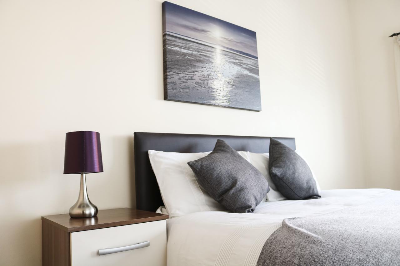 Parks Nest 5 Apartment Kingston upon Hull ภายนอก รูปภาพ