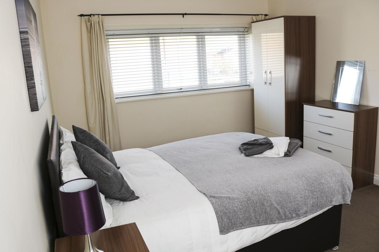 Parks Nest 5 Apartment Kingston upon Hull ภายนอก รูปภาพ