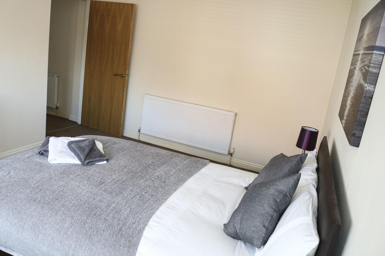 Parks Nest 5 Apartment Kingston upon Hull ภายนอก รูปภาพ