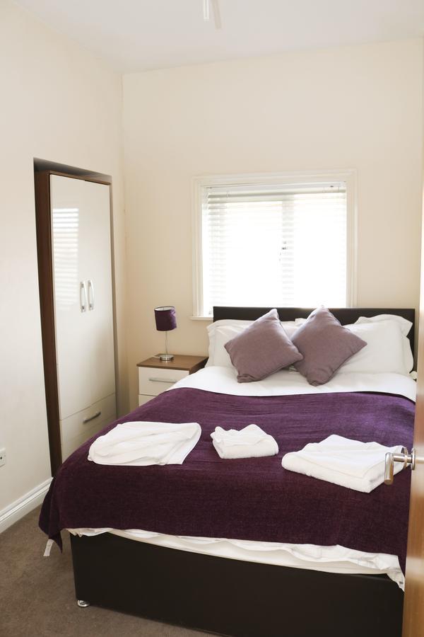 Parks Nest 5 Apartment Kingston upon Hull ภายนอก รูปภาพ