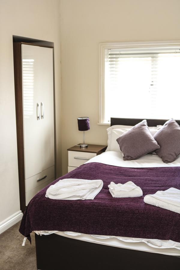 Parks Nest 5 Apartment Kingston upon Hull ภายนอก รูปภาพ